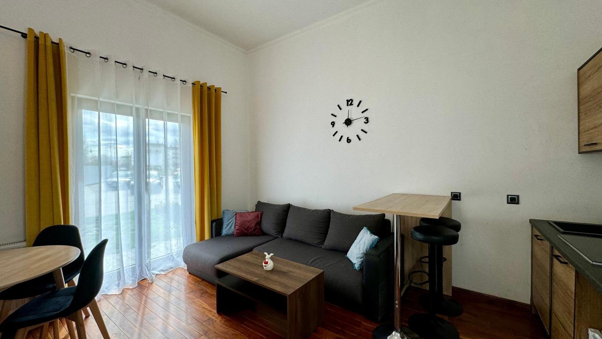 Apartament Mala Italia *